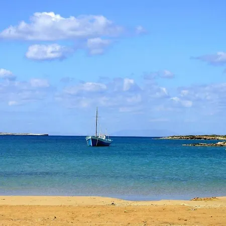 Beachfront Lux Bocamviglies - Naoussa Bespoke Stay